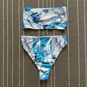 RaveAfterRave Arctic Bandeau/Cheeky Bottoms Set
